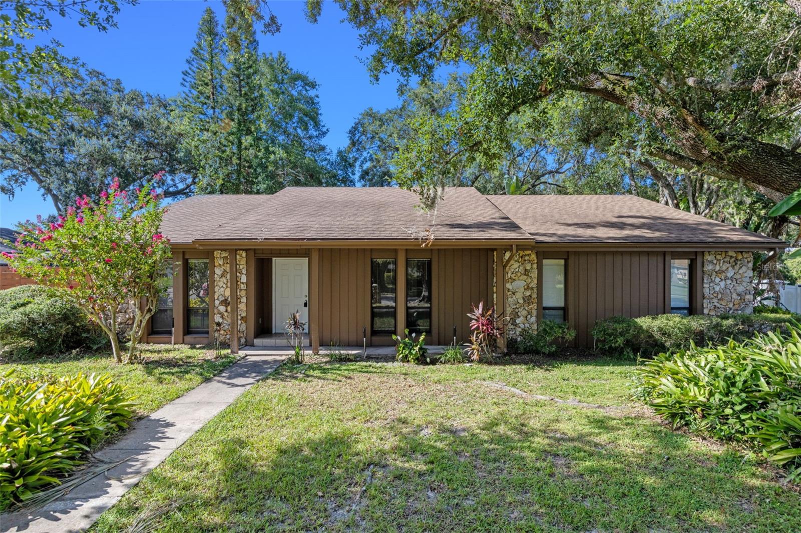 525 GARDEN HEIGHTS DR, WINTER GARDEN, FL, 34787