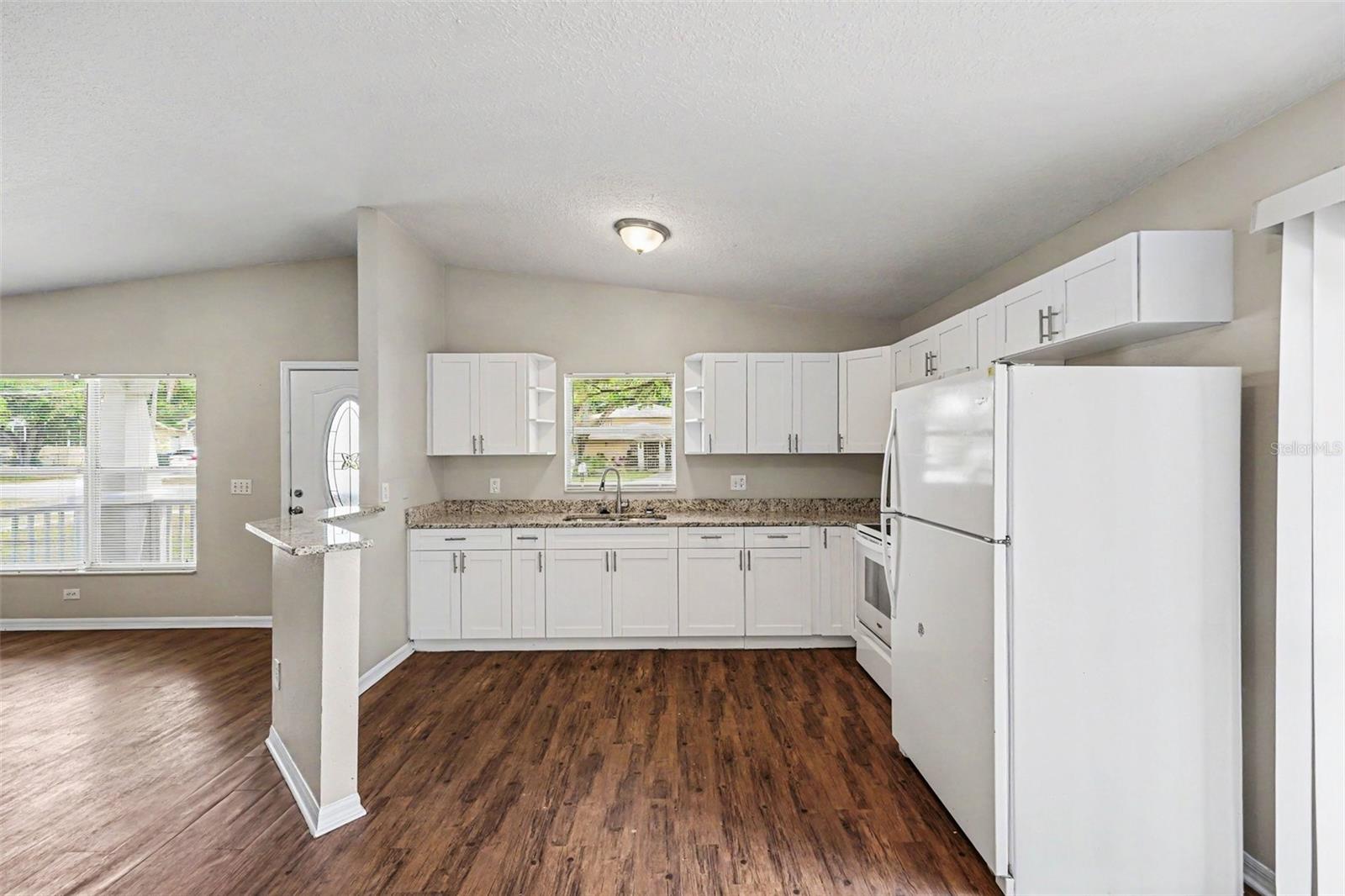 1602 E NORTH BAY ST, TAMPA, FL, 33610