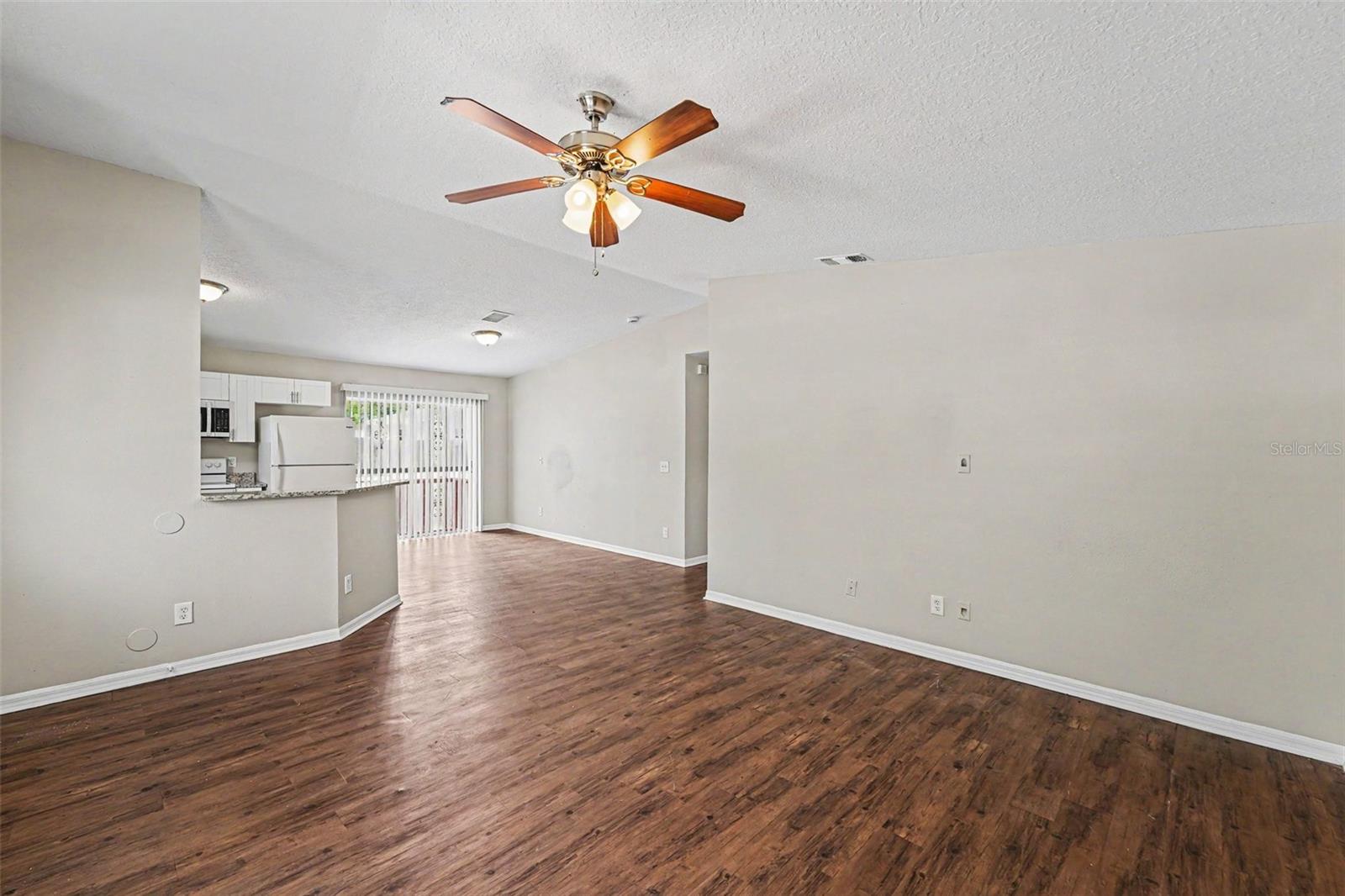 1602 E NORTH BAY ST, TAMPA, FL, 33610