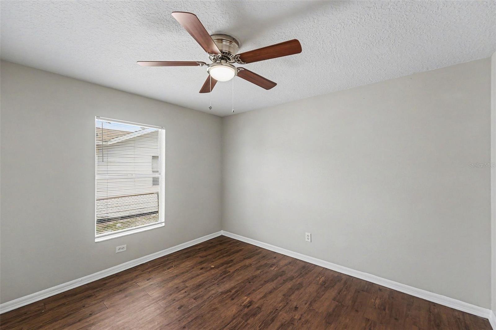 1602 E NORTH BAY ST, TAMPA, FL, 33610