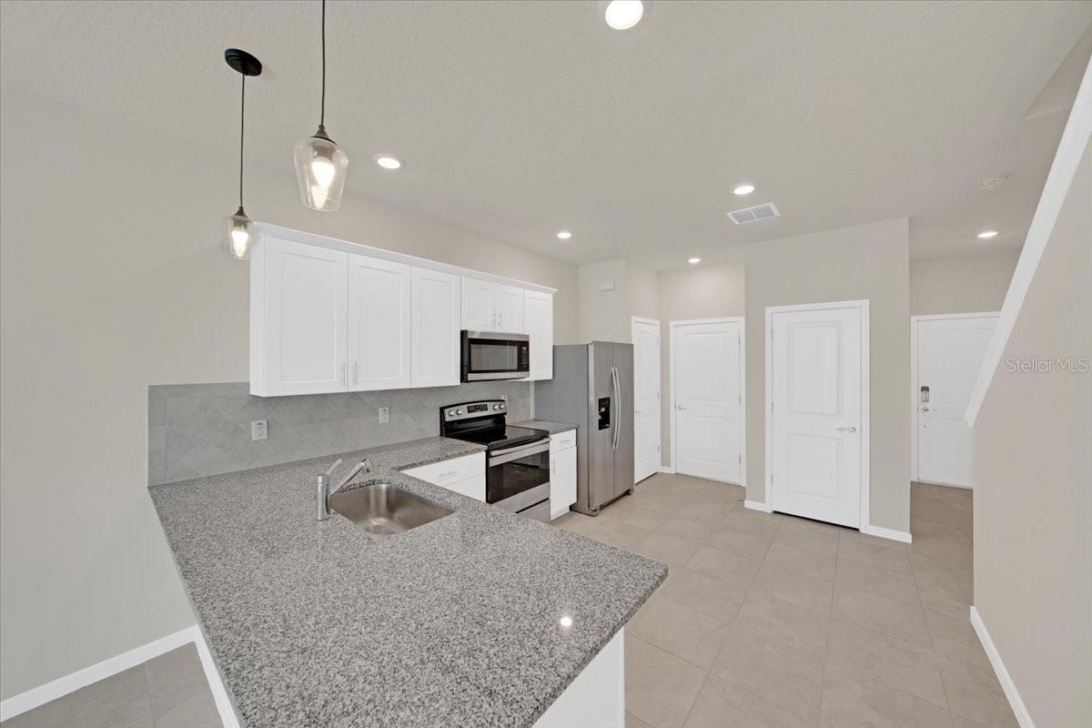 2906 DEER PINE TRL, LAND O LAKES, FL, 34638