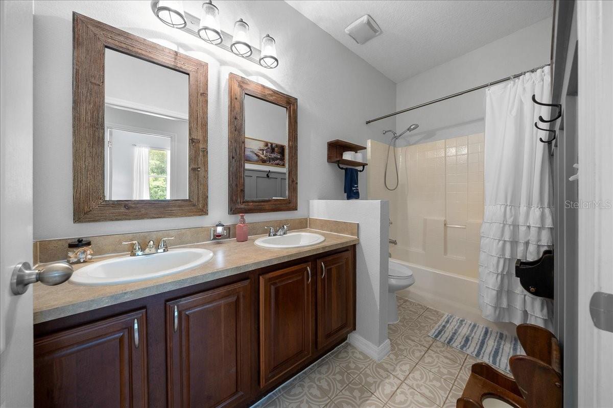 12044 COLONY LAKES BLVD, NEW PORT RICHEY, FL, 34654