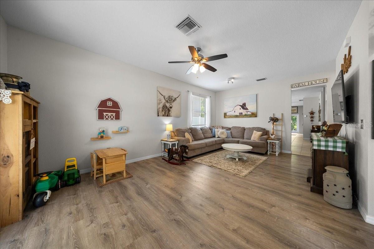 12044 COLONY LAKES BLVD, NEW PORT RICHEY, FL, 34654