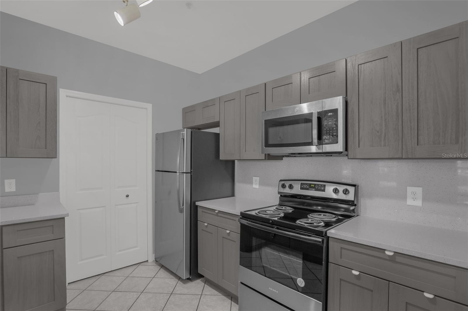 6177 METROWEST BLVD #101, ORLANDO, FL, 32835