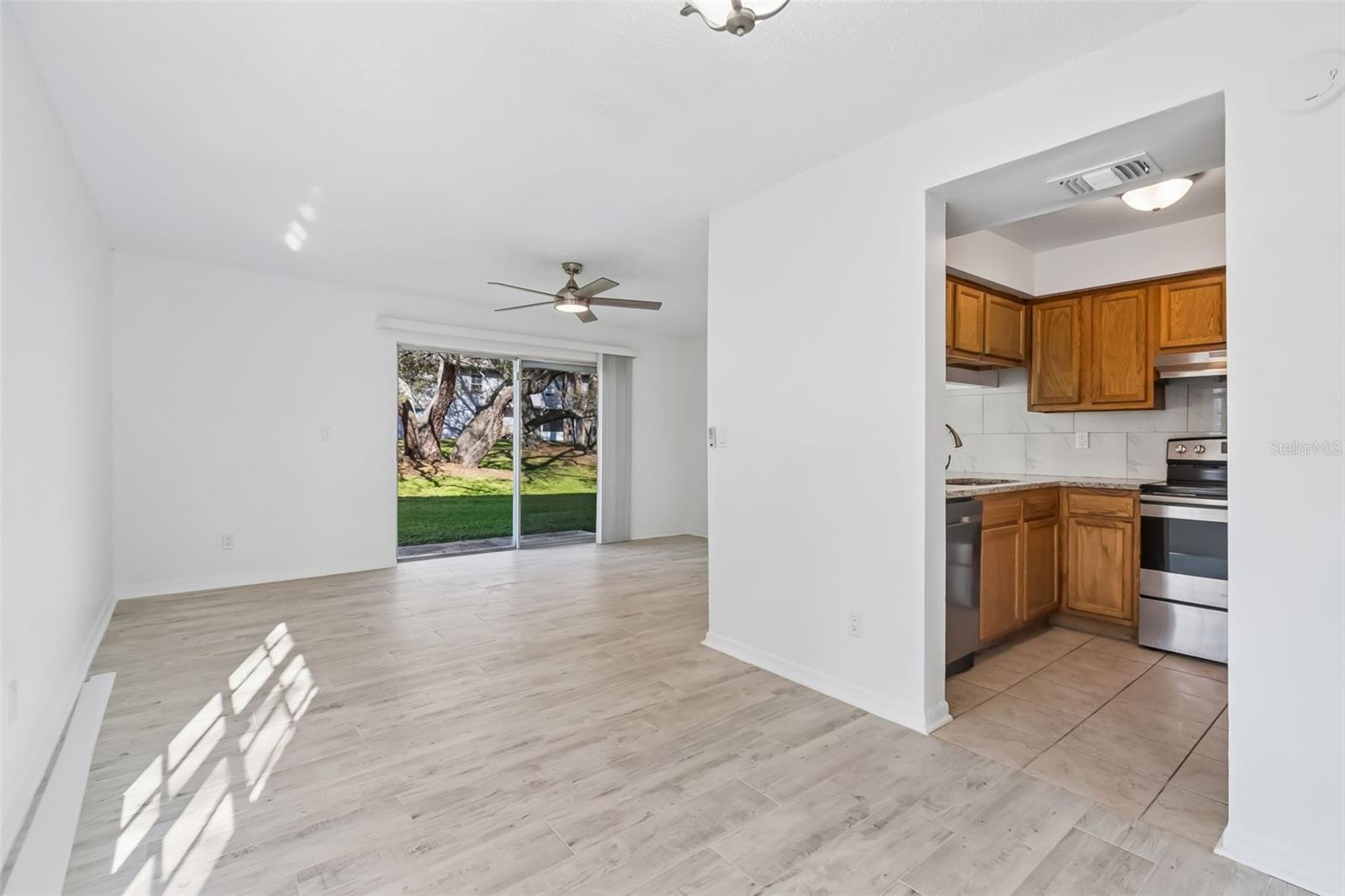 5182 SUNRIDGE PALMS DR #5182, TAMPA, FL, 33617