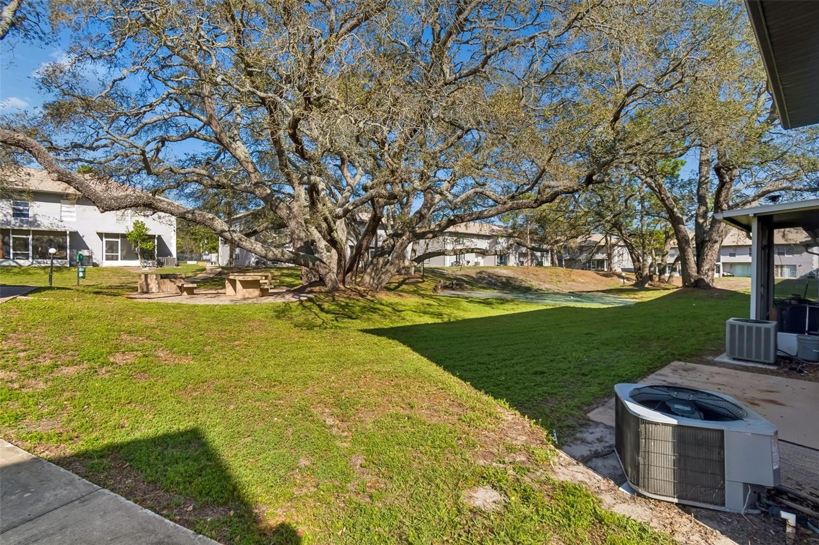 5182 SUNRIDGE PALMS DR #5182, TAMPA, FL, 33617
