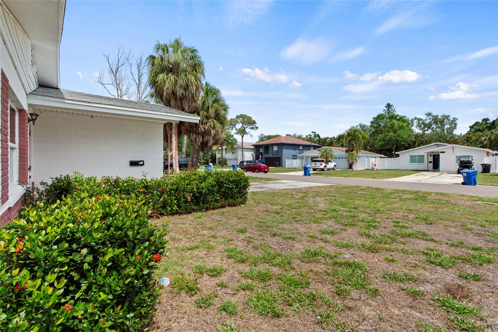 1735 MISSISSIPPI AVE NE, ST PETERSBURG, FL, 33703