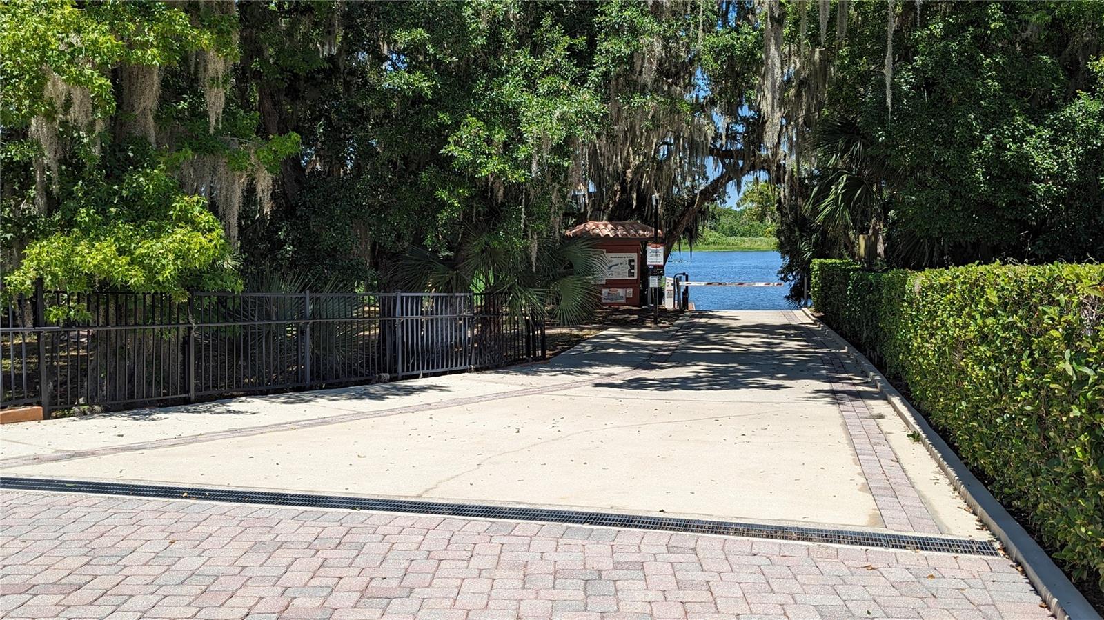 175 ANCONA AVE, DEBARY, FL, 32713