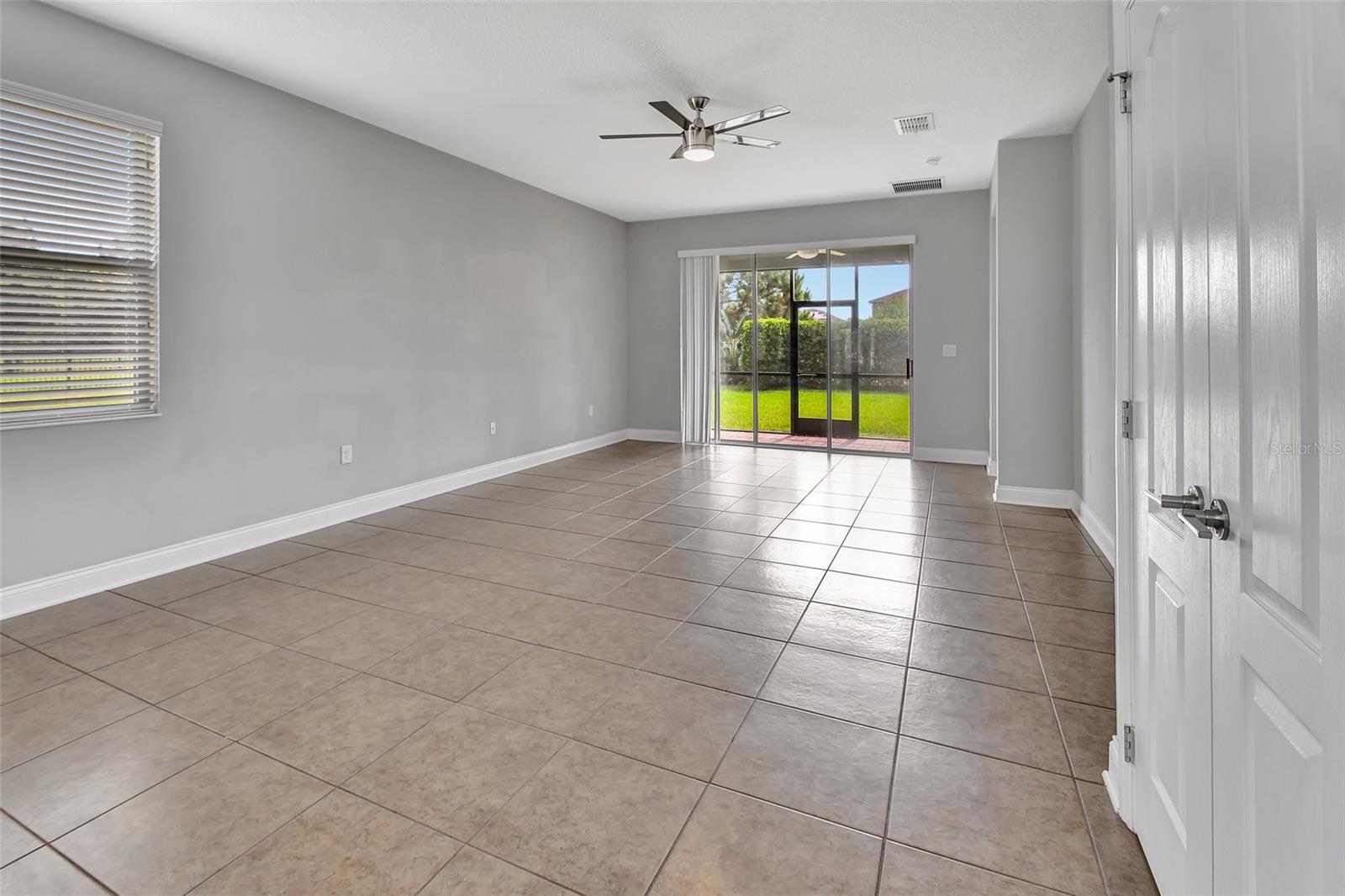 175 ANCONA AVE, DEBARY, FL, 32713