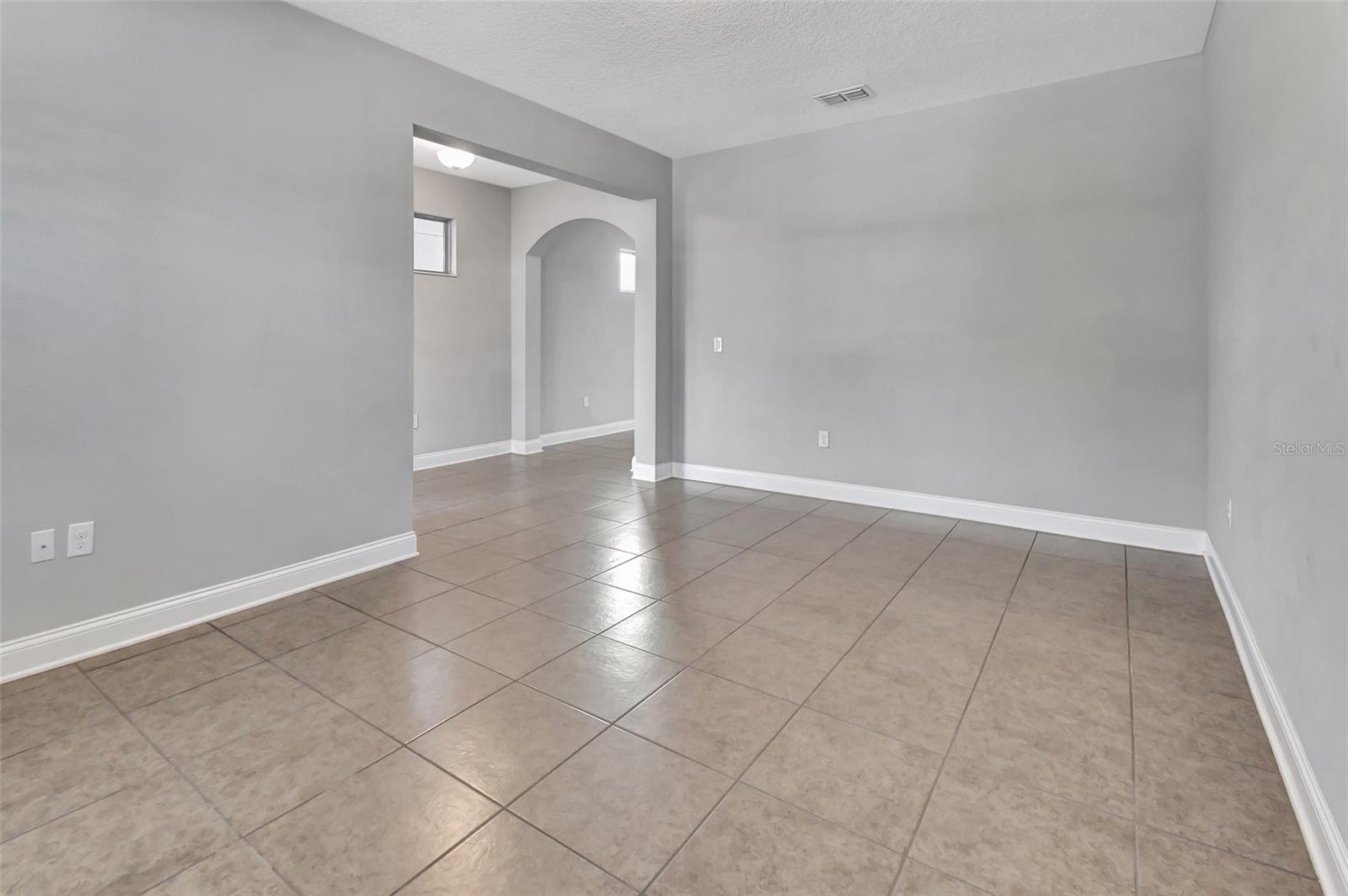 175 ANCONA AVE, DEBARY, FL, 32713