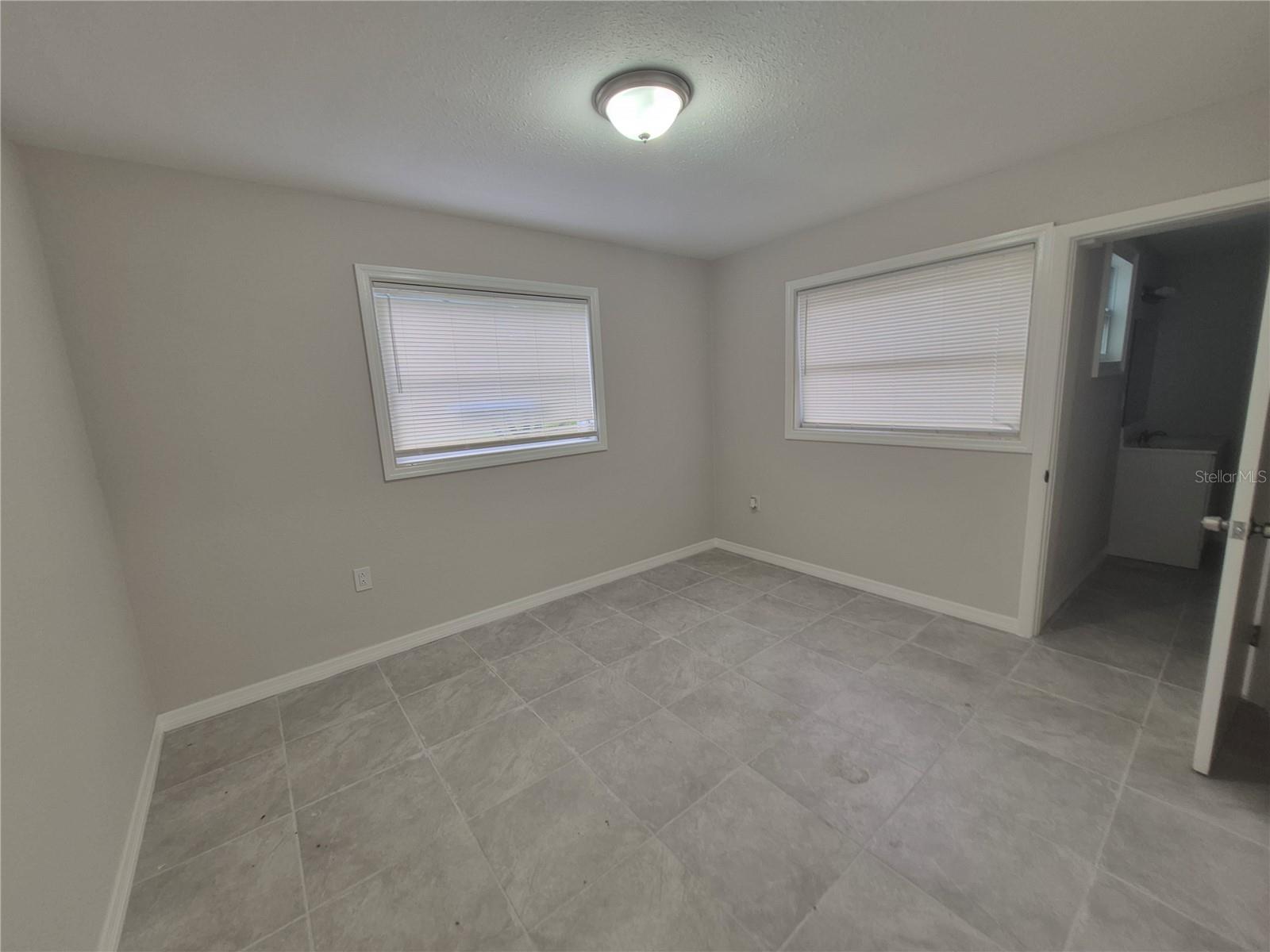 15 N WASHINGTON ST, BEVERLY HILLS, FL, 34465