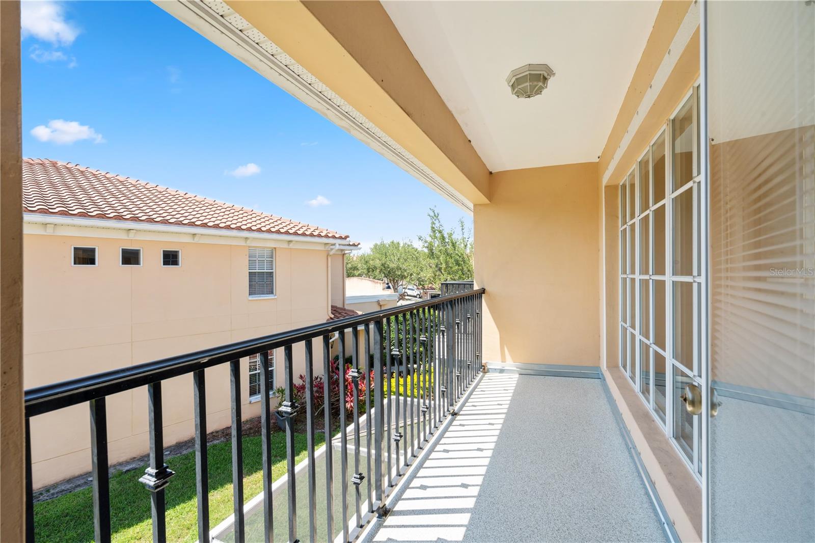 210 VALENCIA CIR, ST PETERSBURG, FL, 33716