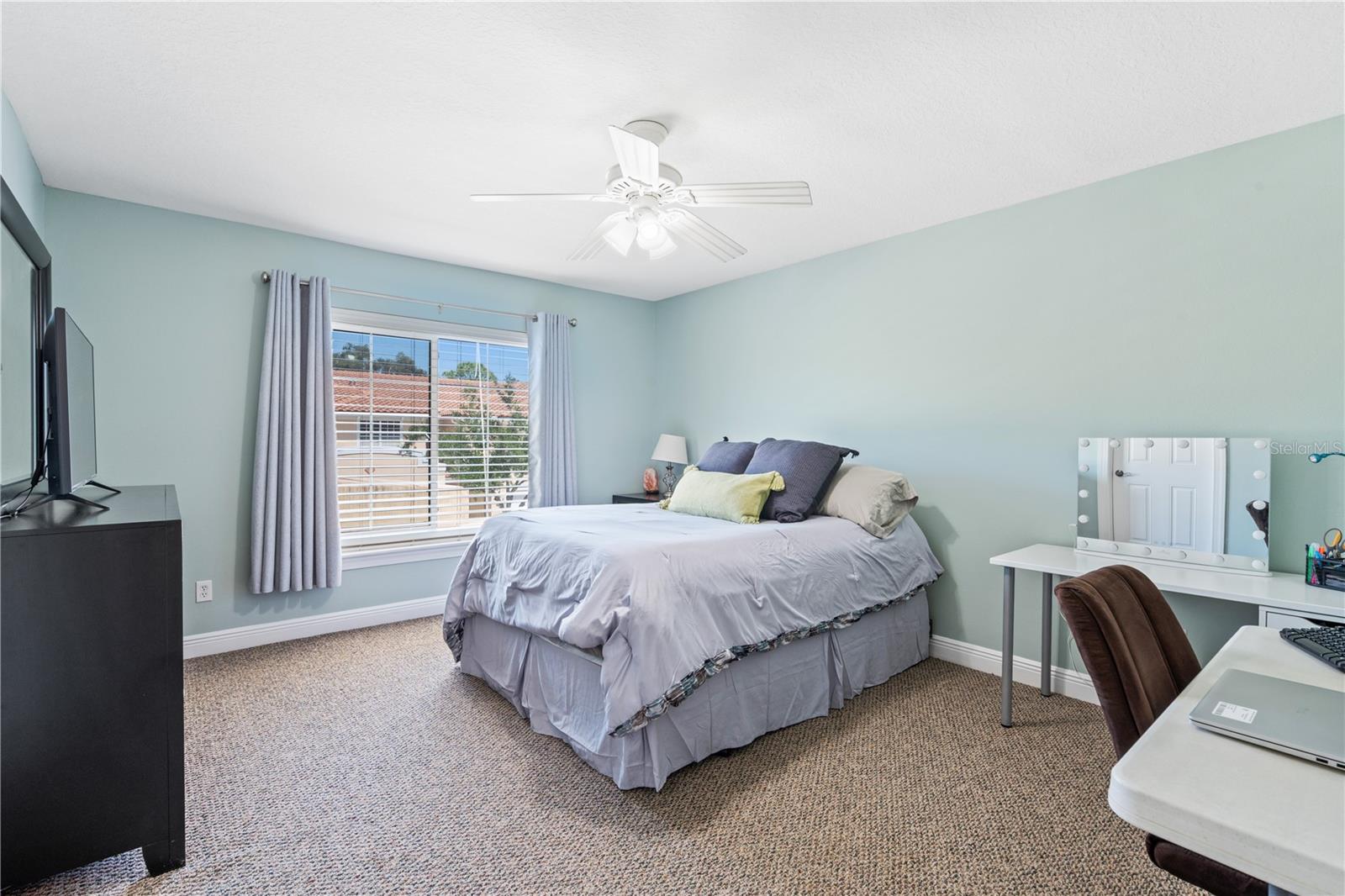 210 VALENCIA CIR, ST PETERSBURG, FL, 33716