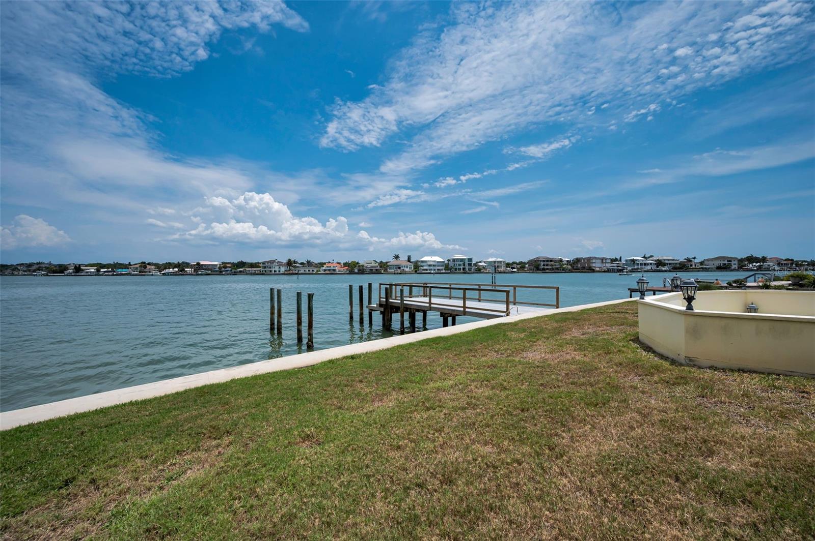 516 HARBOR DR N, INDIAN ROCKS BEACH, FL, 33785