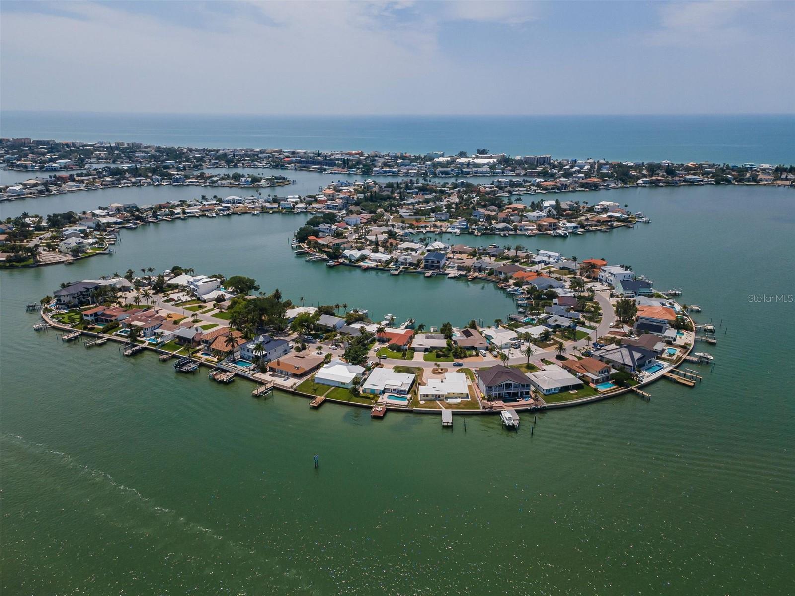 516 HARBOR DR N, INDIAN ROCKS BEACH, FL, 33785