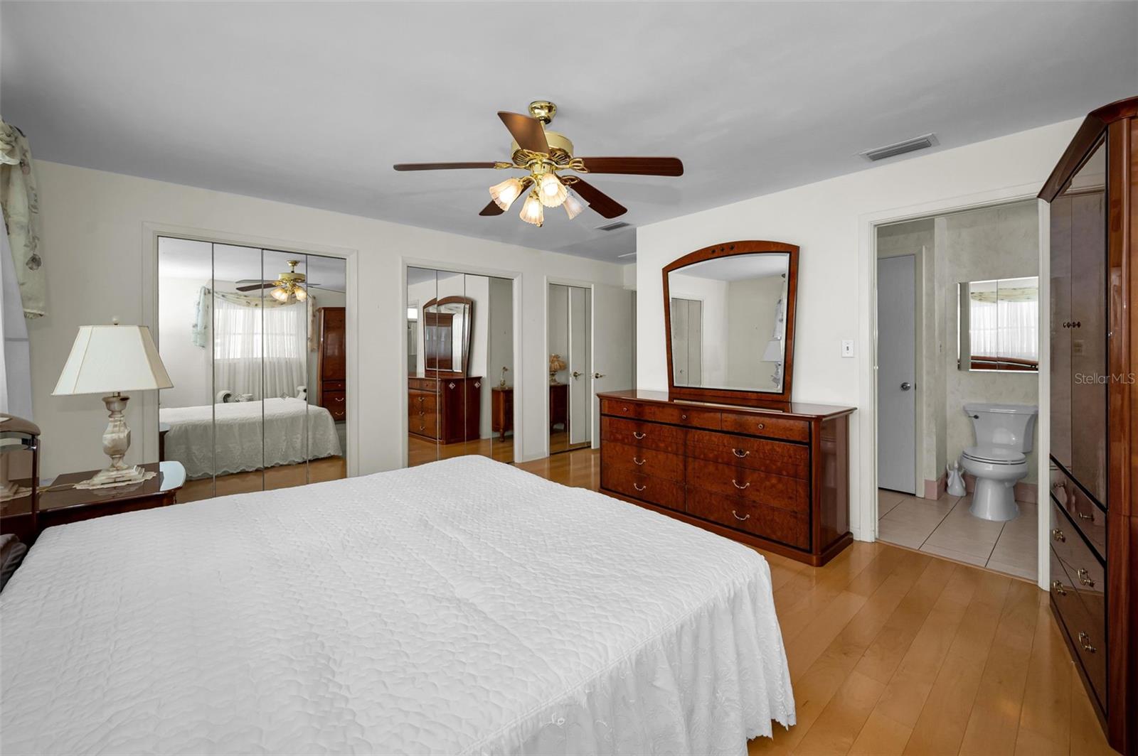 516 HARBOR DR N, INDIAN ROCKS BEACH, FL, 33785