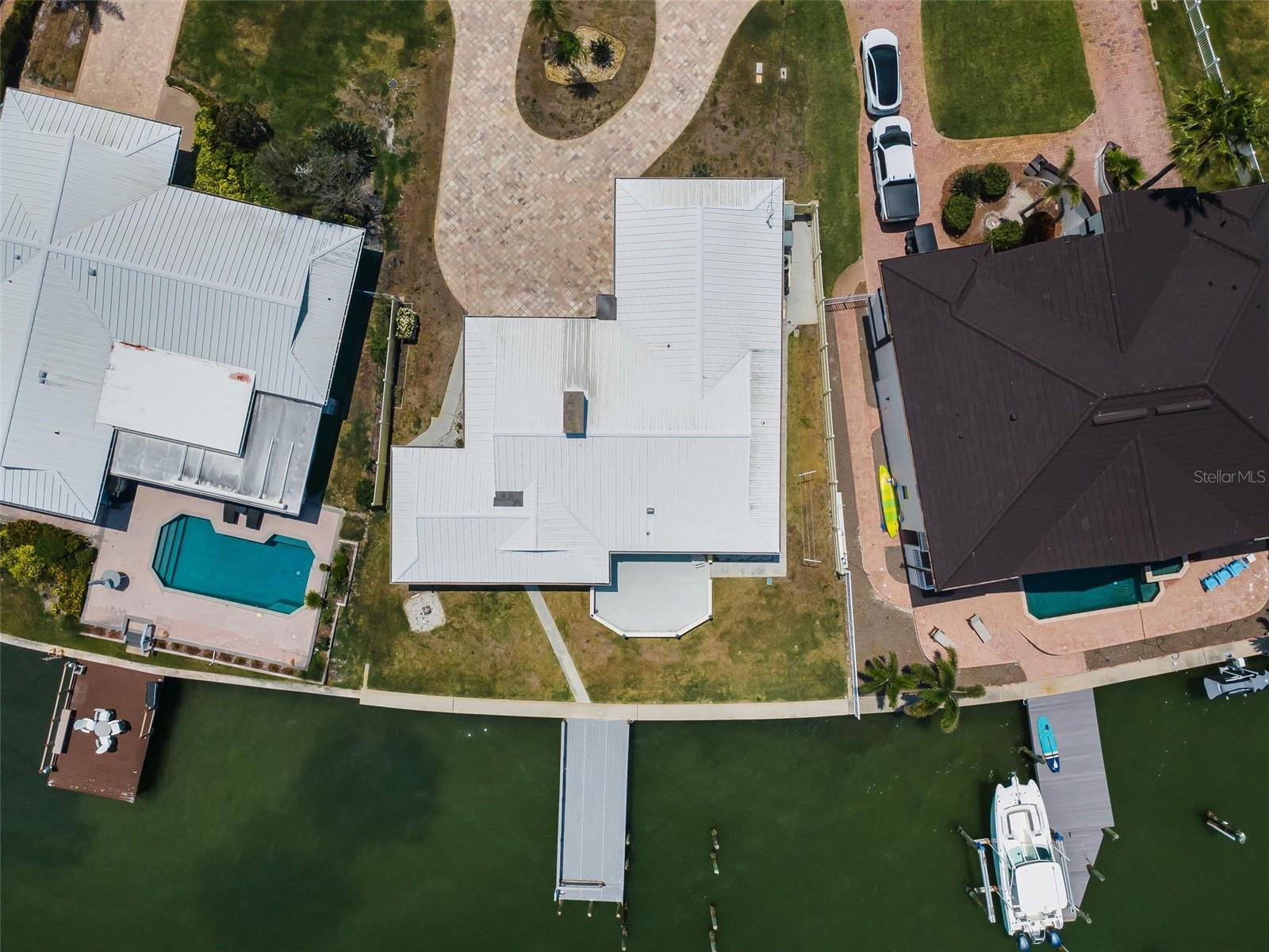 516 HARBOR DR N, INDIAN ROCKS BEACH, FL, 33785