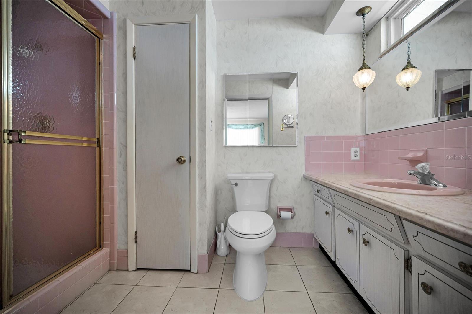 516 HARBOR DR N, INDIAN ROCKS BEACH, FL, 33785