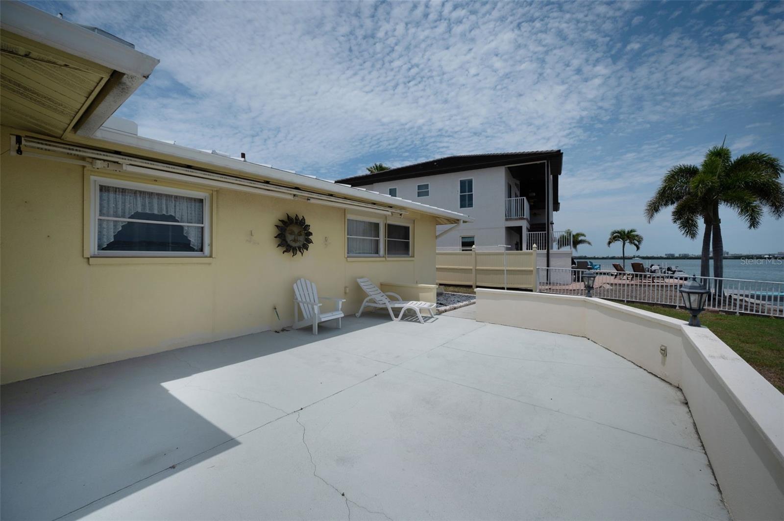 516 HARBOR DR N, INDIAN ROCKS BEACH, FL, 33785