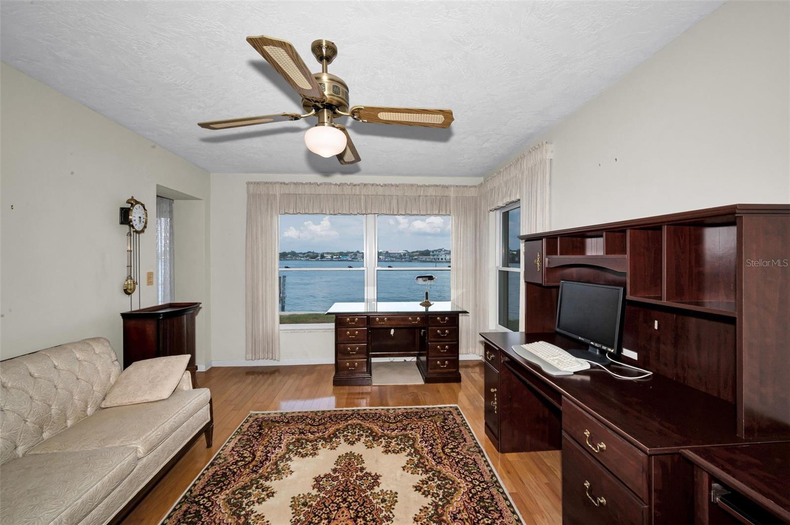 516 HARBOR DR N, INDIAN ROCKS BEACH, FL, 33785