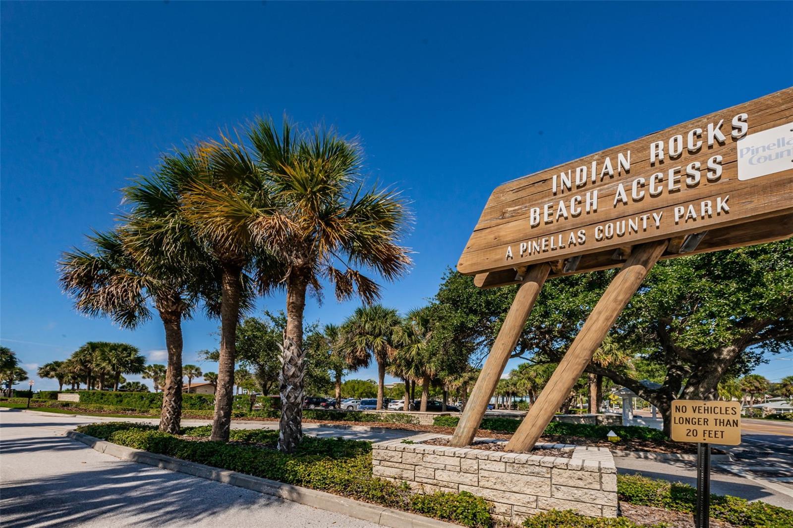 516 HARBOR DR N, INDIAN ROCKS BEACH, FL, 33785