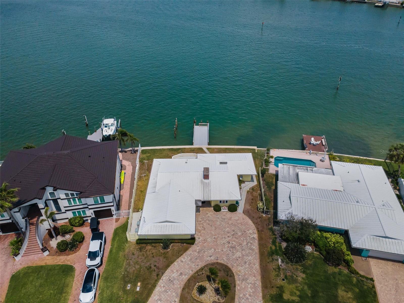 516 HARBOR DR N, INDIAN ROCKS BEACH, FL, 33785