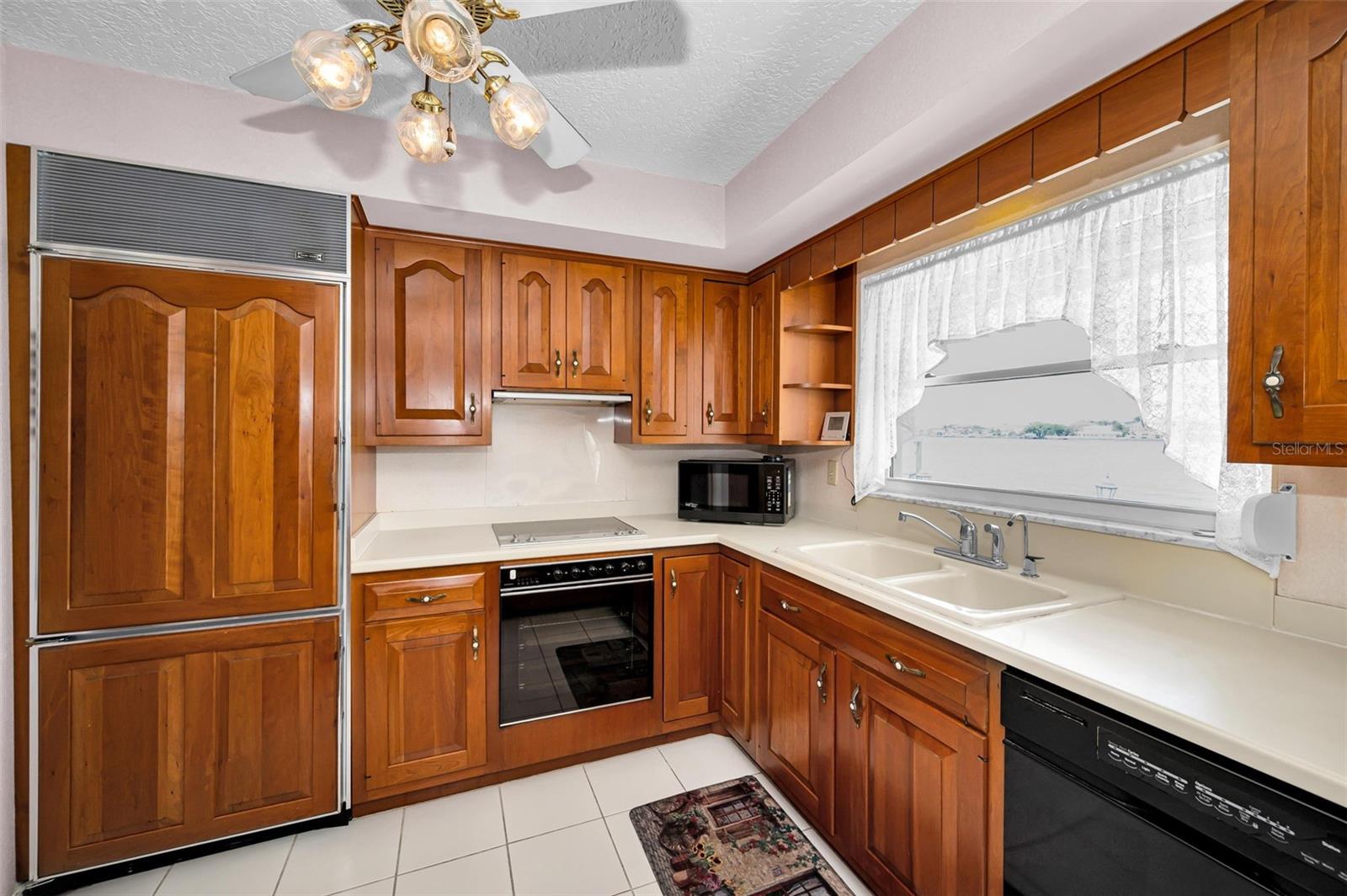 516 HARBOR DR N, INDIAN ROCKS BEACH, FL, 33785