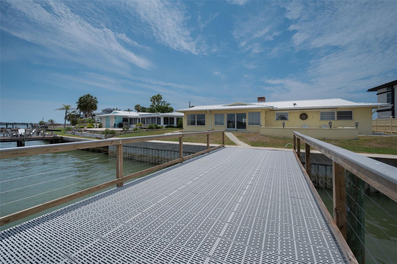 516 HARBOR DR N, INDIAN ROCKS BEACH, FL, 33785