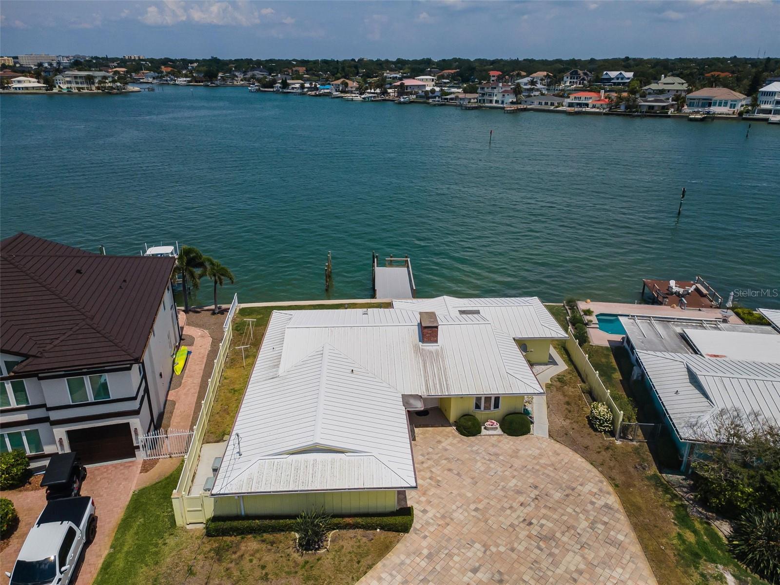 516 HARBOR DR N, INDIAN ROCKS BEACH, FL, 33785