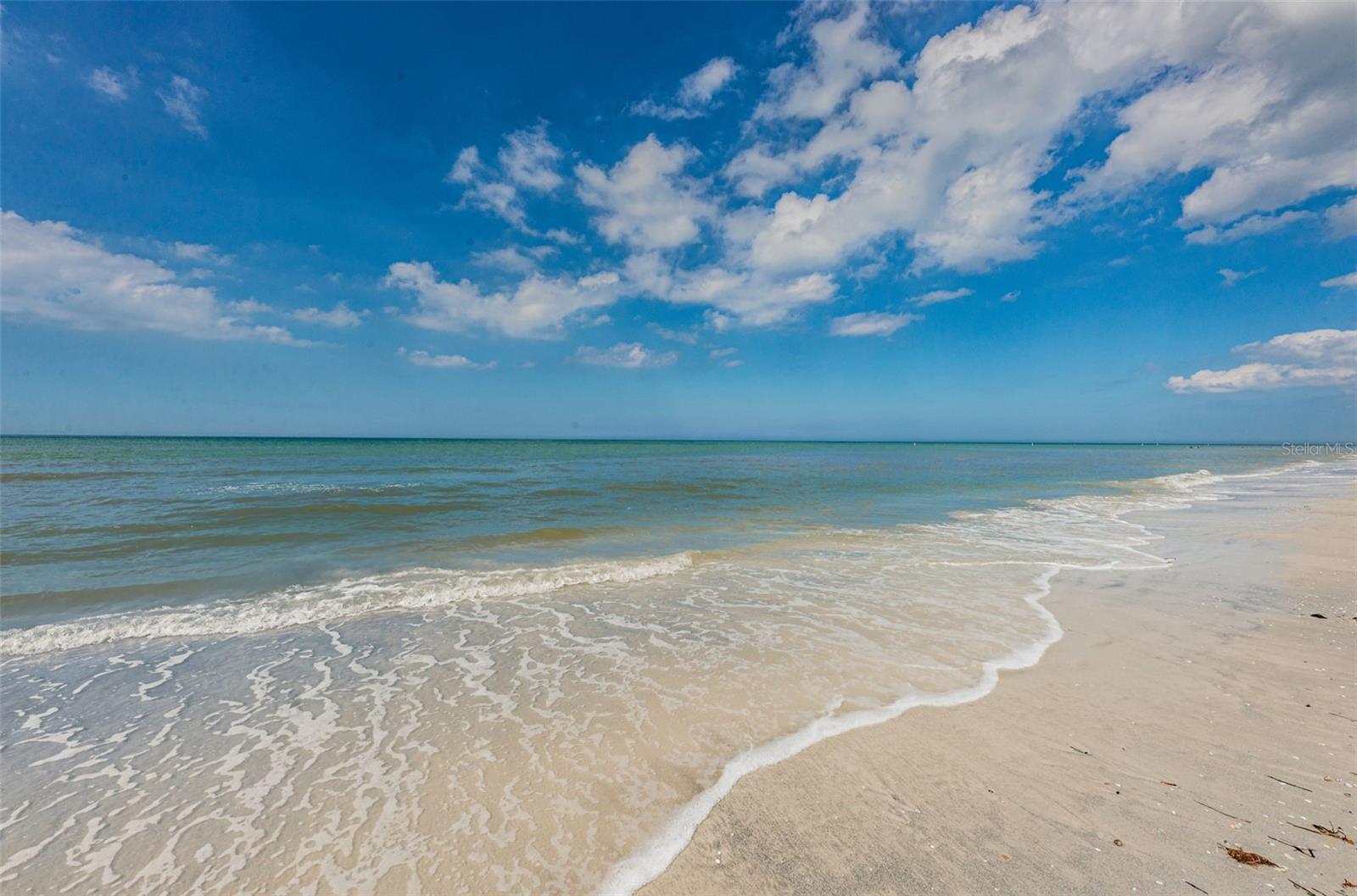 516 HARBOR DR N, INDIAN ROCKS BEACH, FL, 33785