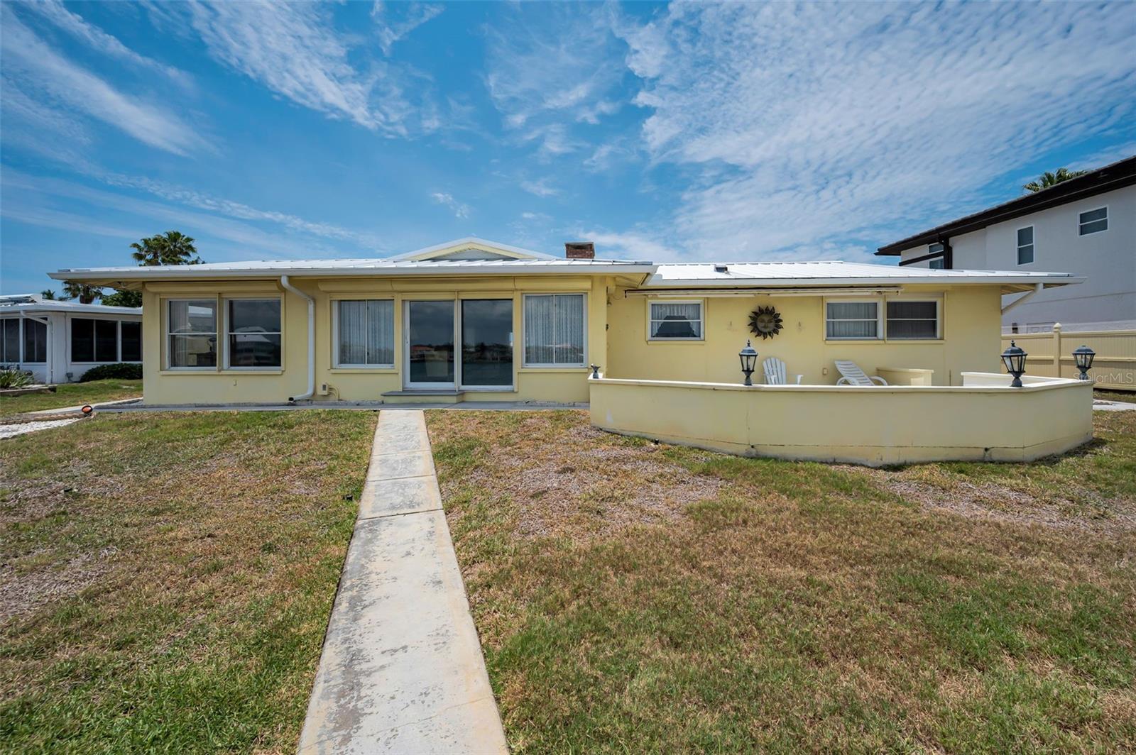 516 HARBOR DR N, INDIAN ROCKS BEACH, FL, 33785