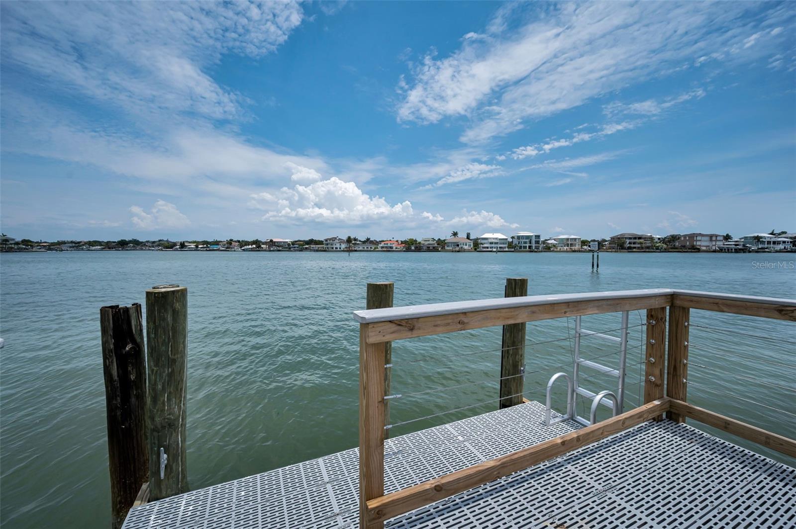 516 HARBOR DR N, INDIAN ROCKS BEACH, FL, 33785