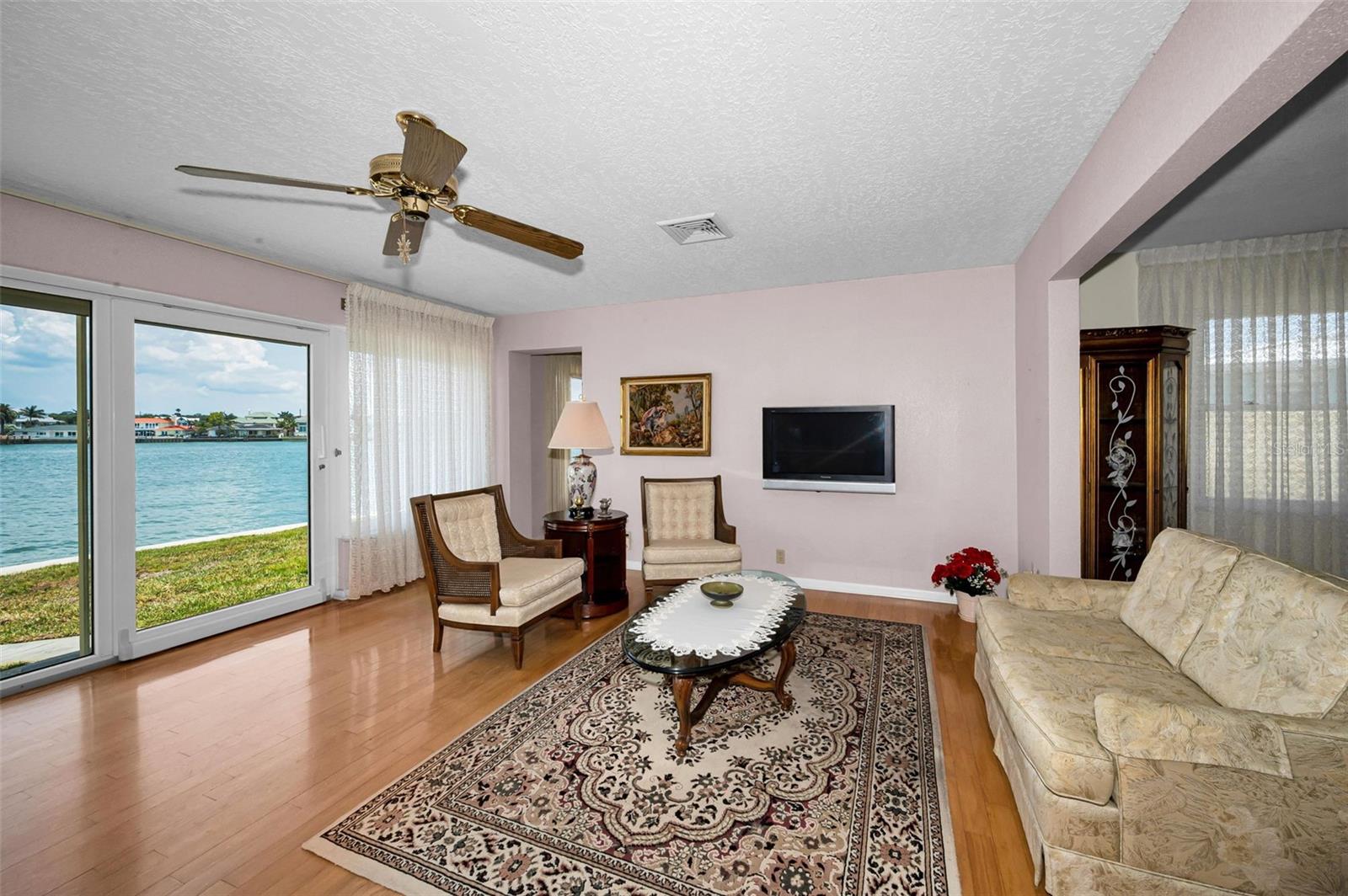 516 HARBOR DR N, INDIAN ROCKS BEACH, FL, 33785