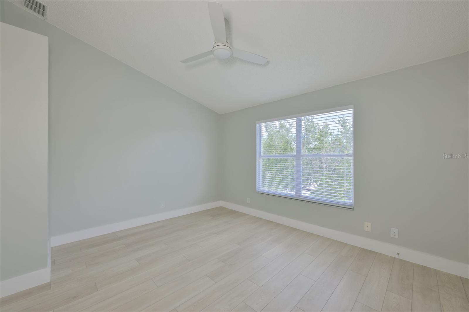 671 VALLANCE WAY NE, ST PETERSBURG, FL, 33716