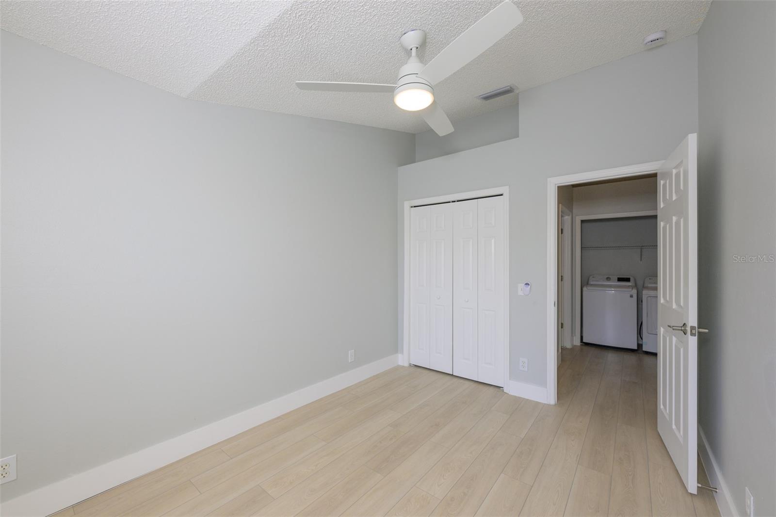 671 VALLANCE WAY NE, ST PETERSBURG, FL, 33716