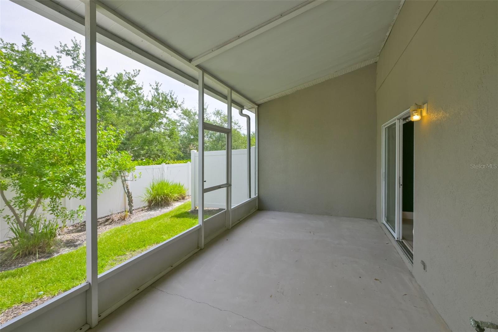 671 VALLANCE WAY NE, ST PETERSBURG, FL, 33716