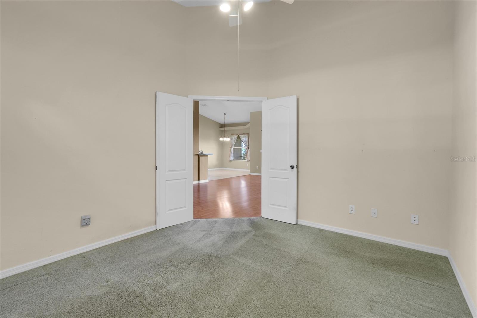 932 CORNELL AVE, CLERMONT, FL, 34711