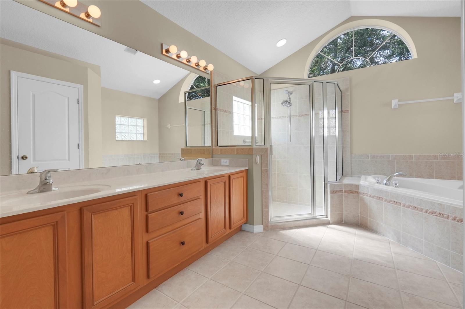 932 CORNELL AVE, CLERMONT, FL, 34711