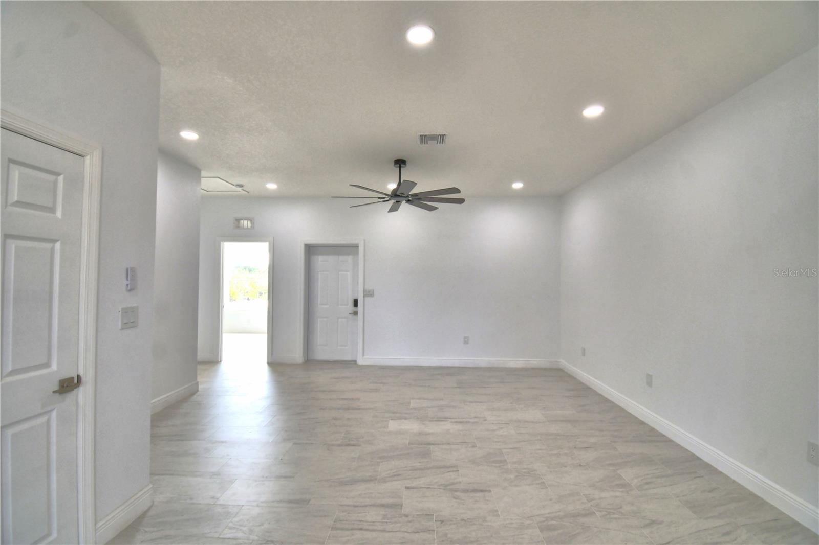 7951 SARASOTA DR #A, INDIAN LAKE ESTATES, FL, 33855
