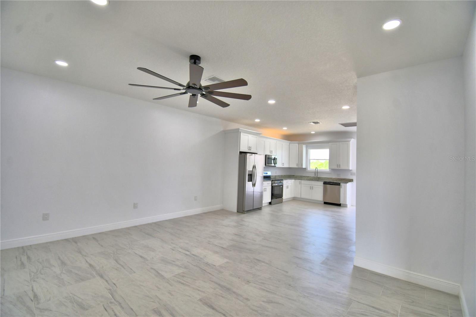 7951 SARASOTA DR #A, INDIAN LAKE ESTATES, FL, 33855