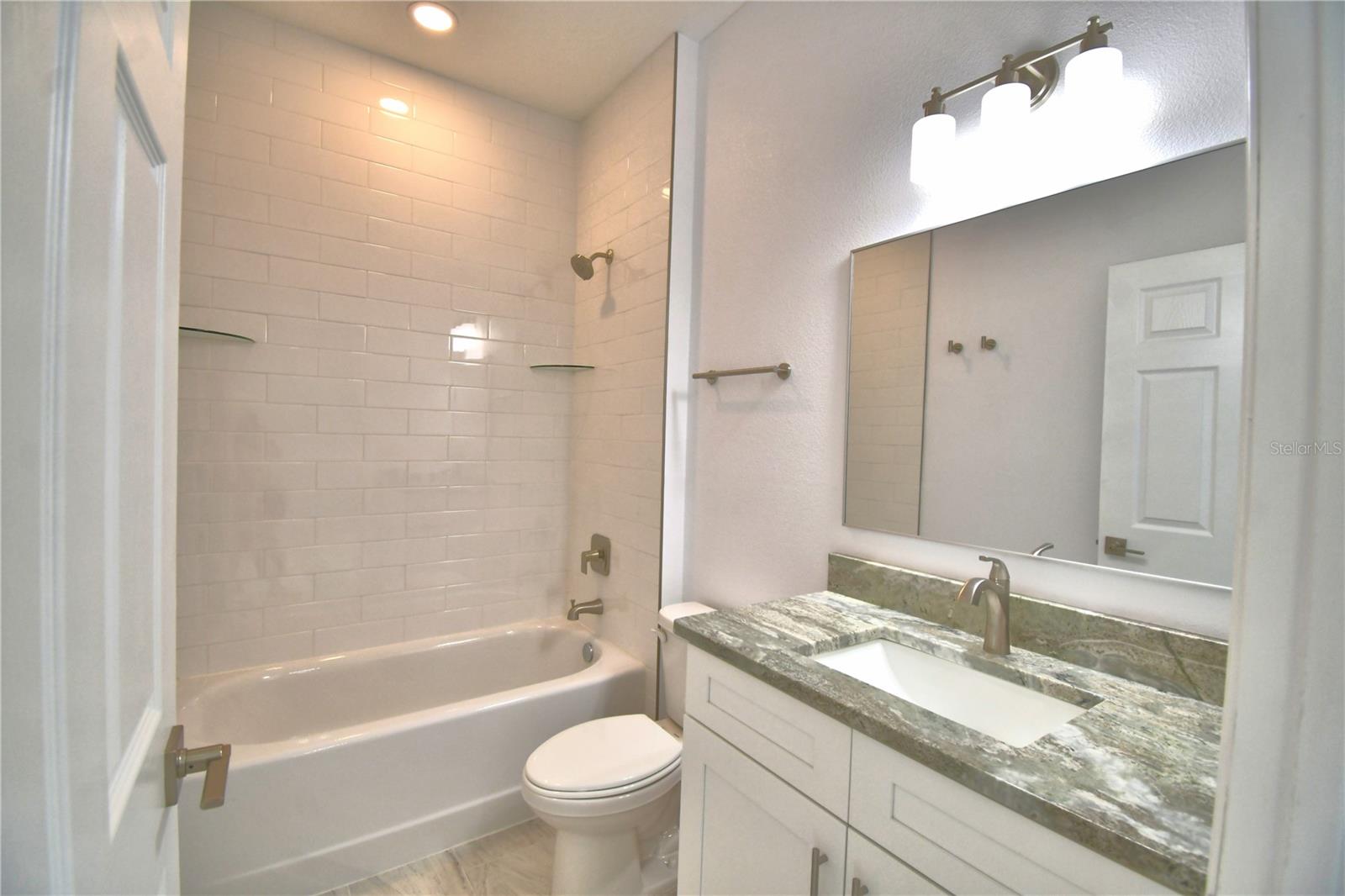 7951 SARASOTA DR #A, INDIAN LAKE ESTATES, FL, 33855