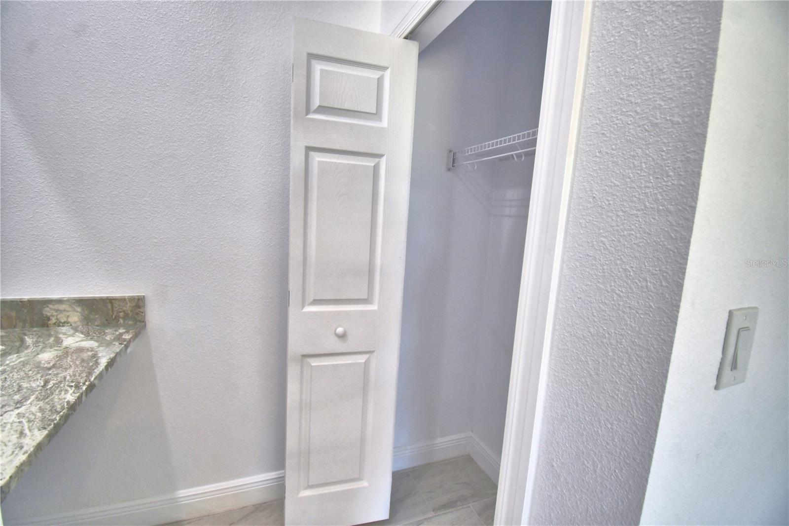 7951 SARASOTA DR #B, INDIAN LAKE ESTATES, FL, 33855