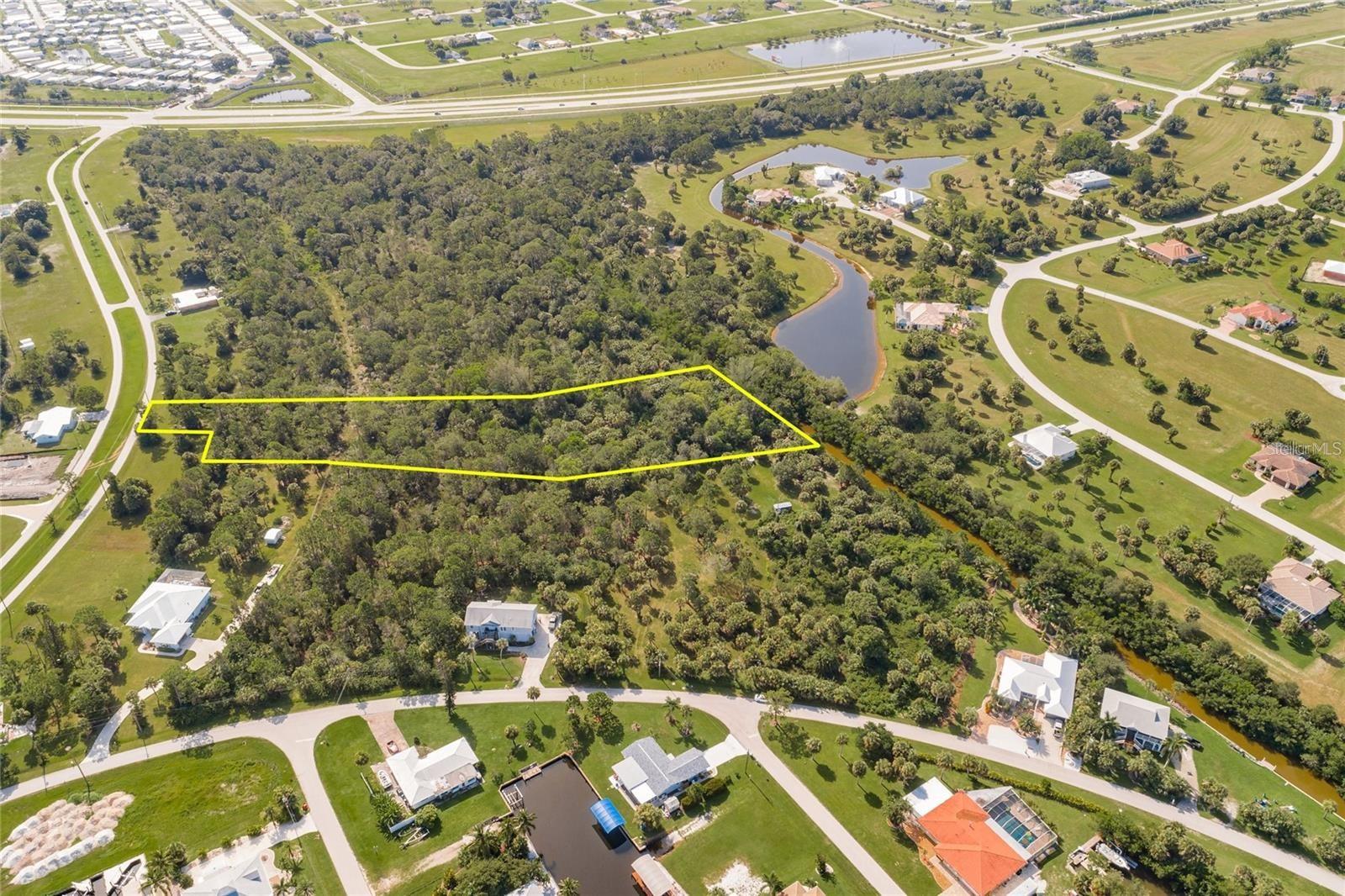 24511 YACHT CLUB BLVD, PUNTA GORDA, FL, 33955