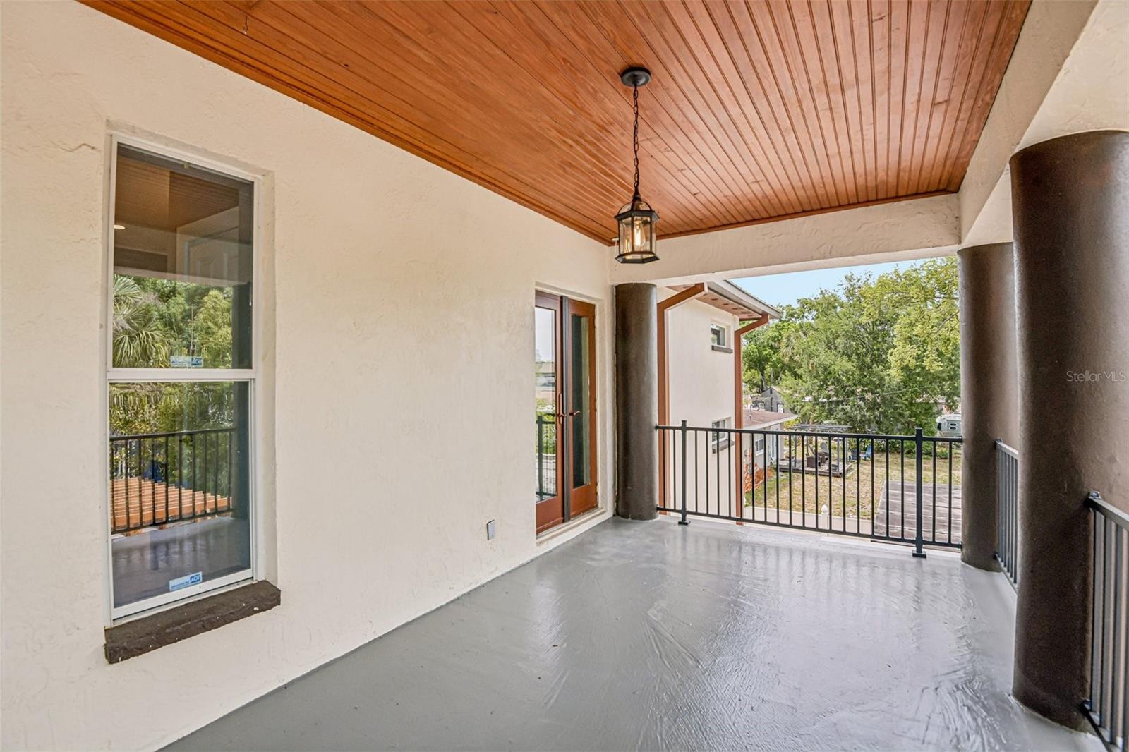 929 W BEACON AVE, TAMPA, FL, 33603
