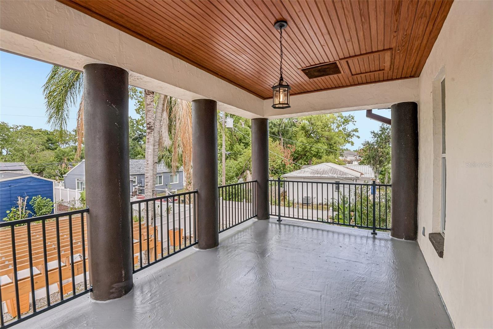 929 W BEACON AVE, TAMPA, FL, 33603