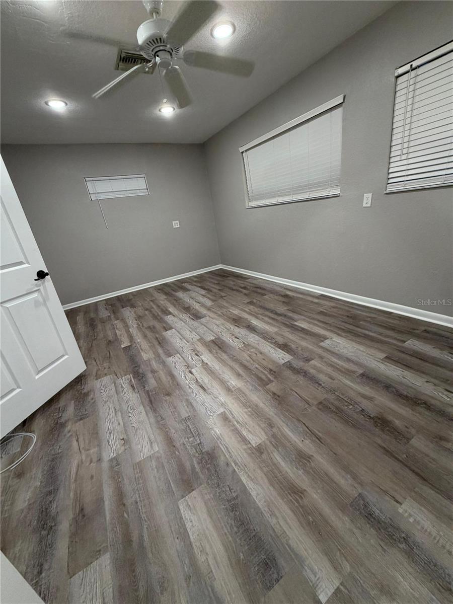 5950 HIGH ST, NEW PORT RICHEY, FL, 34652