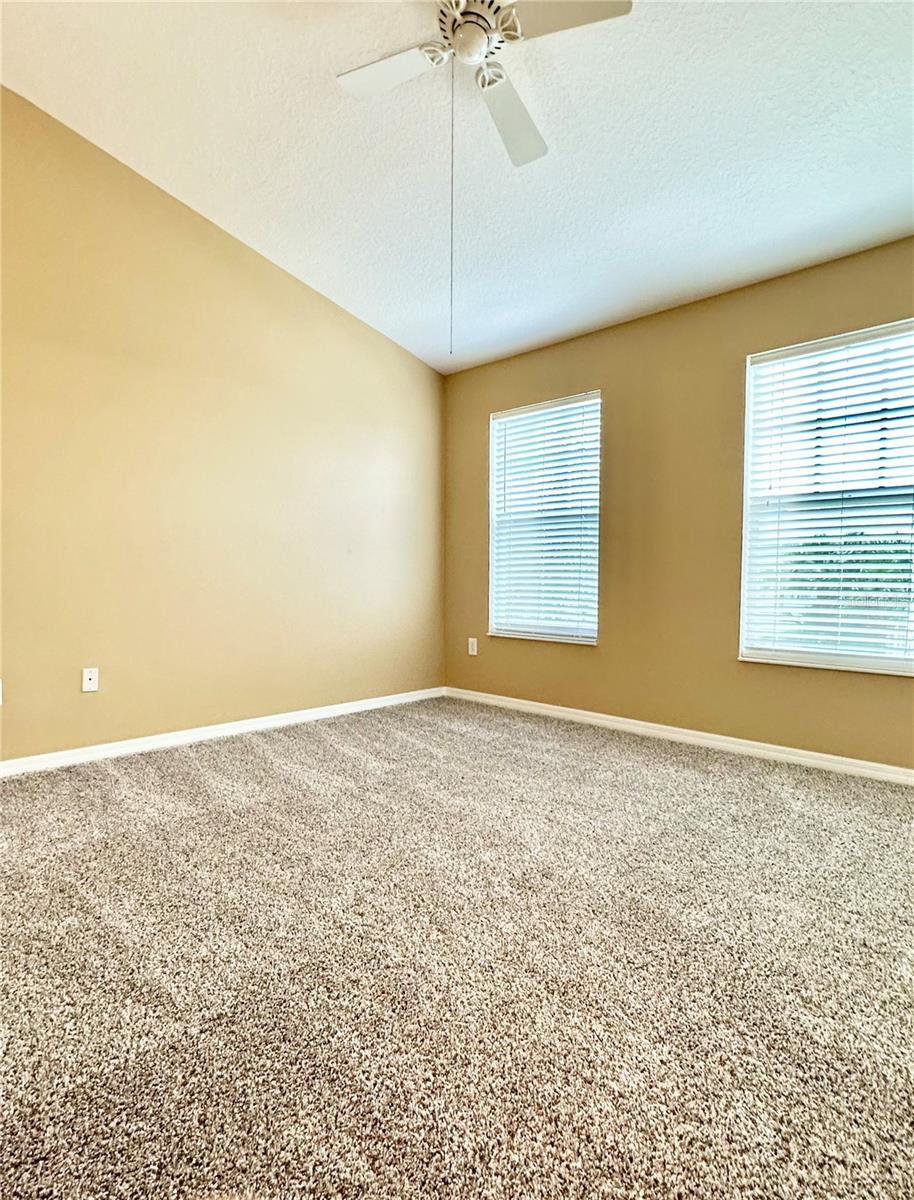 12276 COUNTRY WHITE CIR, TAMPA, FL, 33635