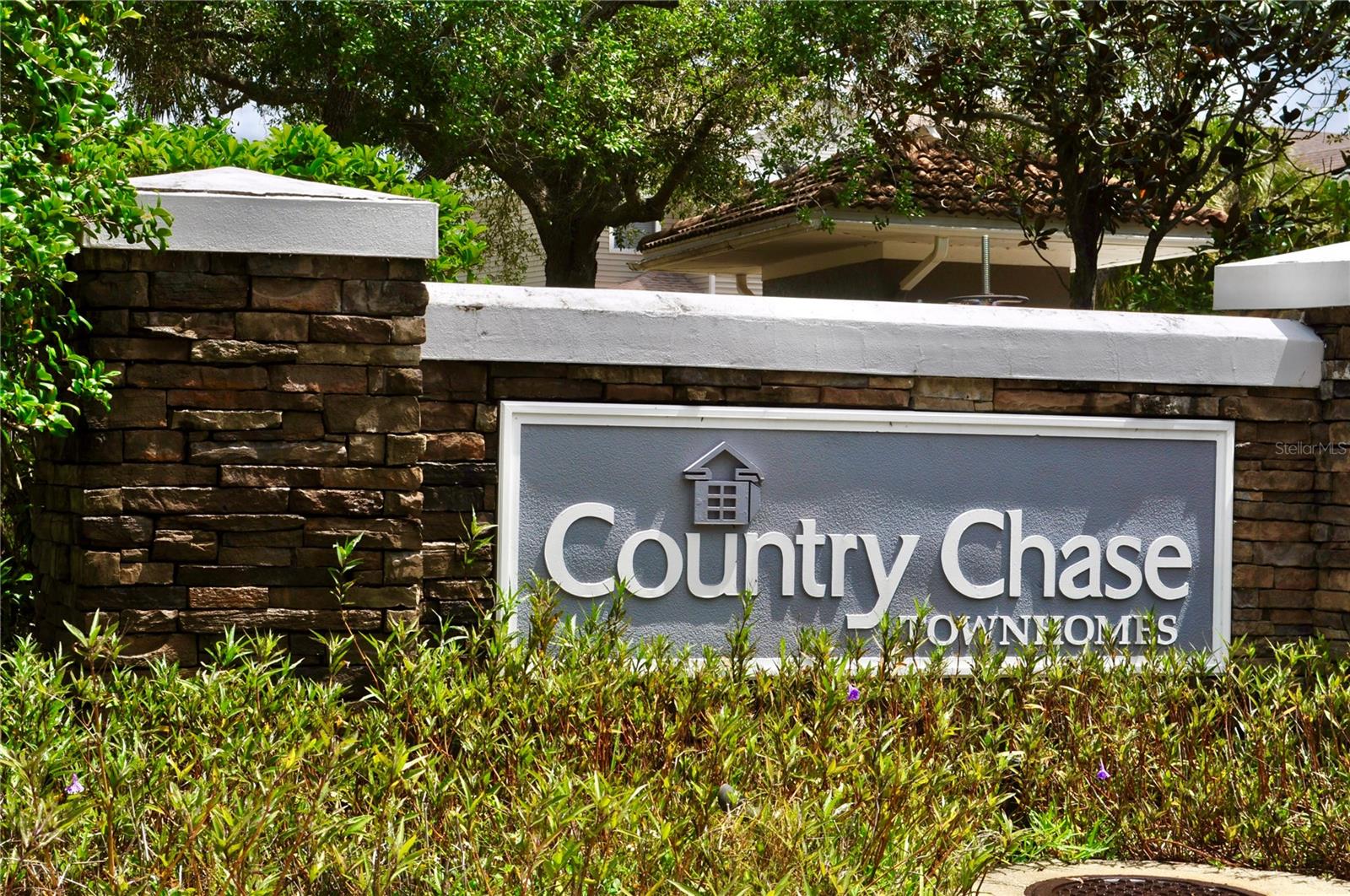 12276 COUNTRY WHITE CIR, TAMPA, FL, 33635