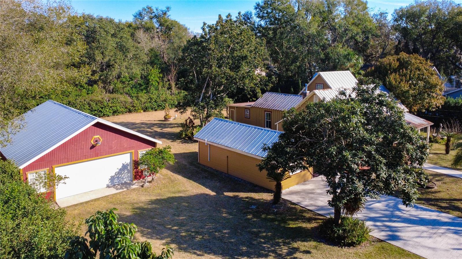 1148 N GRANDVIEW ST, MOUNT DORA, FL, 32757