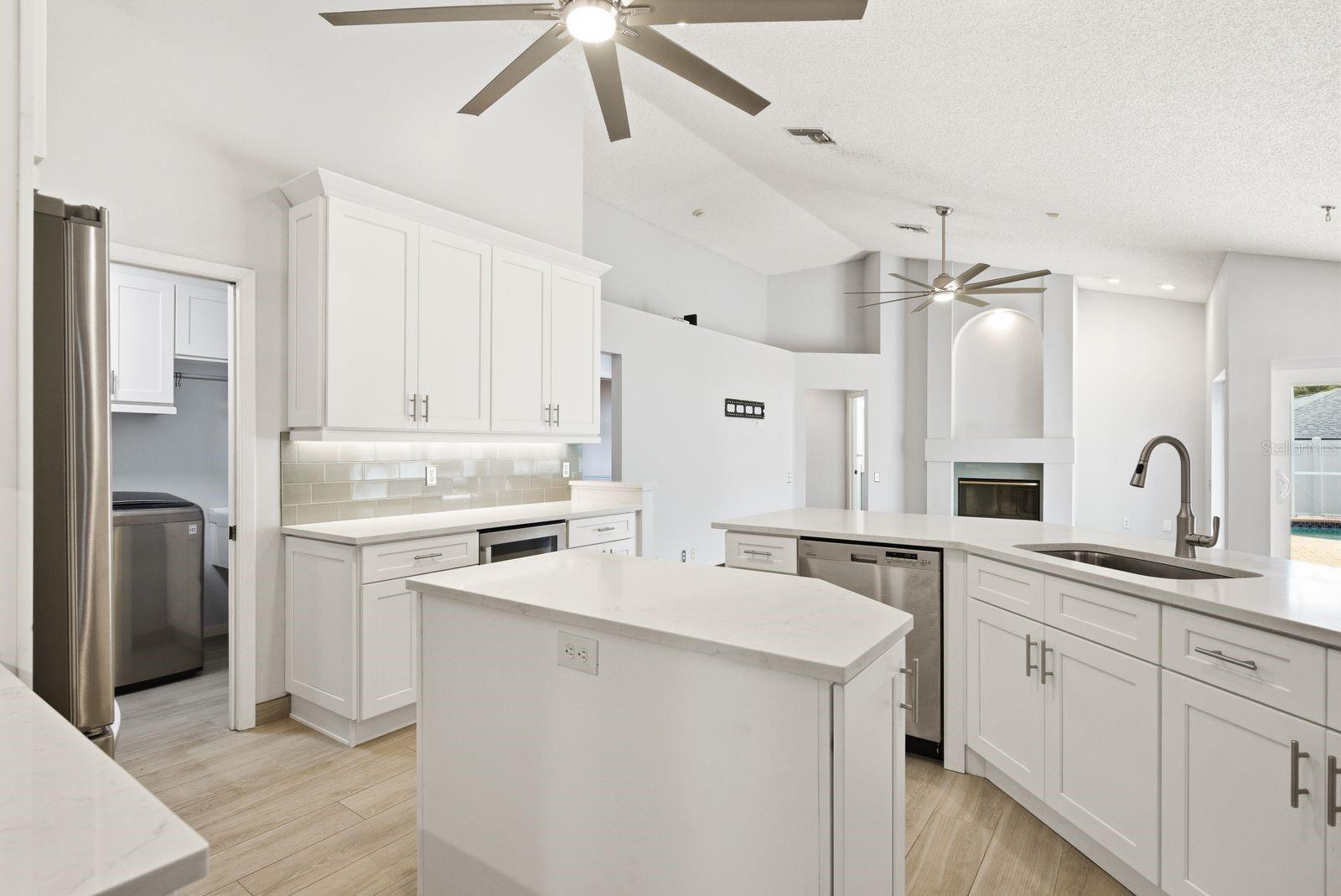 1748 HERMIT THRUSH CIR, PALM HARBOR, FL, 34683